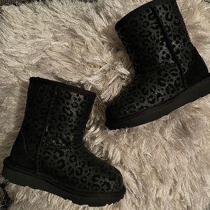 Toddler Girl Authentic Ugg boots